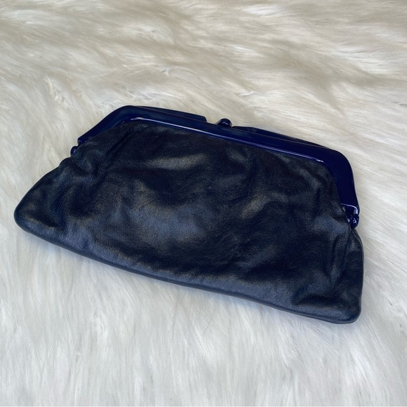 Genuine Leather Made in Italy Vintage Navy Blue Kiss Clasp Bag with Strap - Picture 4 of 9